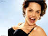 Angelina Jolie (10).jpg (58669 bytes)