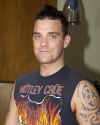 Robbie Williams 1 (23).jpg (53968 bytes)